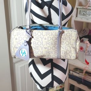 Dooney & Bourke purse